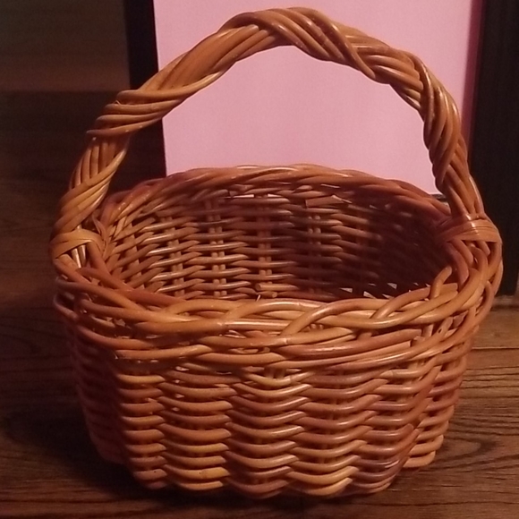 Other - 12" Round Heavy Weight Basket